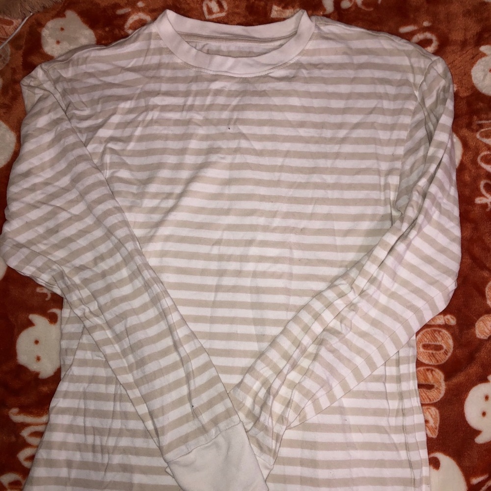 men’s long sleeve shirt